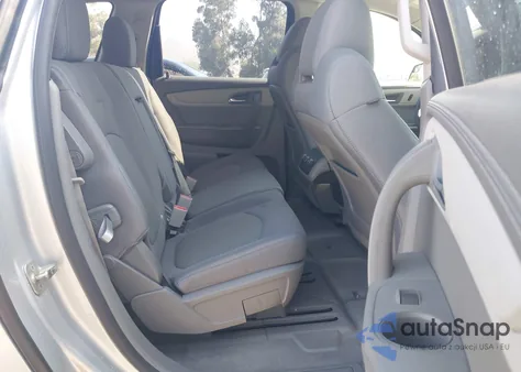 2014 Chevrolet Traverse Ls from USA, damaged, VIN 1GNKRFED5EJ262909